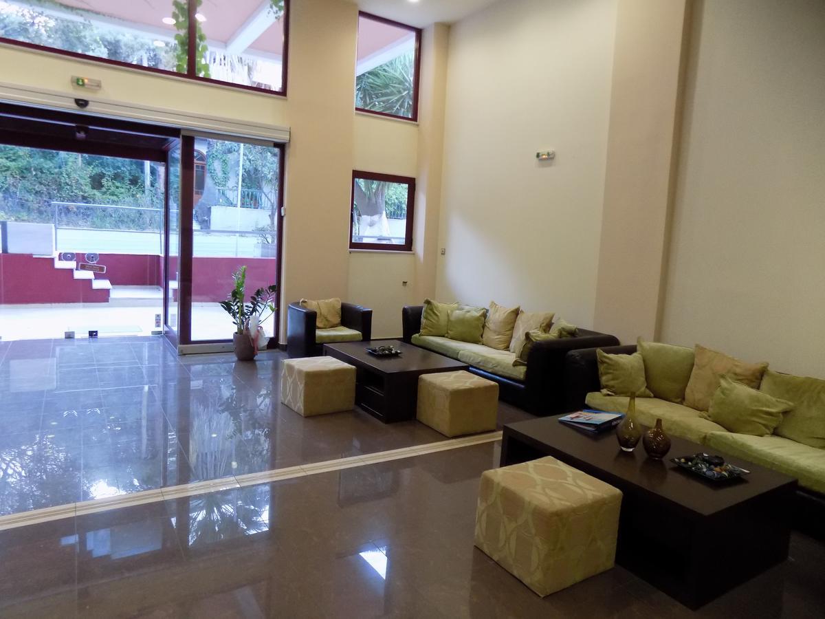 Lefkas Blue Hotel Никиана Екстериор снимка