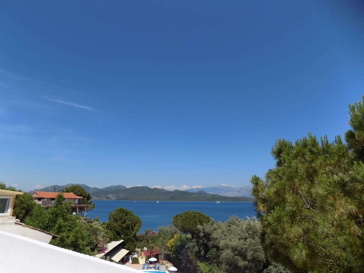 Lefkas Blue Hotel Никиана Екстериор снимка