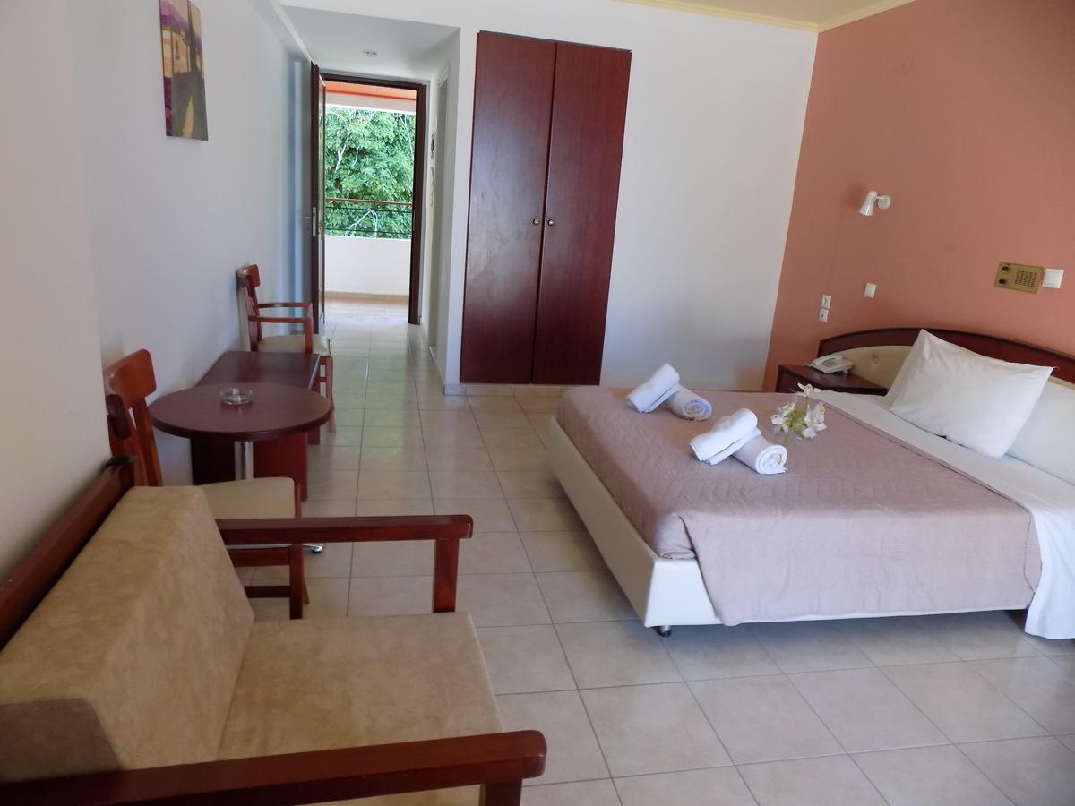 Lefkas Blue Hotel Никиана Екстериор снимка