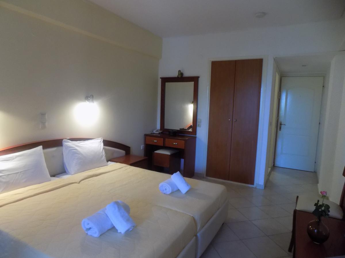 Lefkas Blue Hotel Никиана Екстериор снимка
