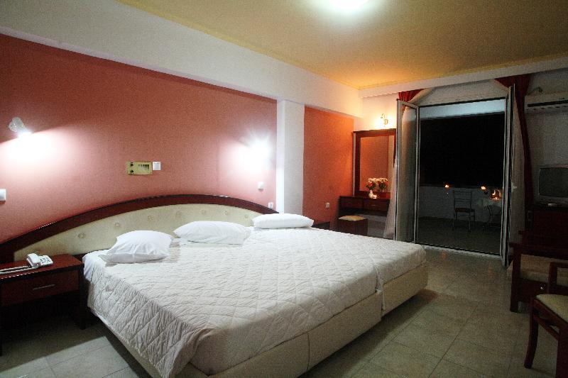 Lefkas Blue Hotel Никиана Екстериор снимка